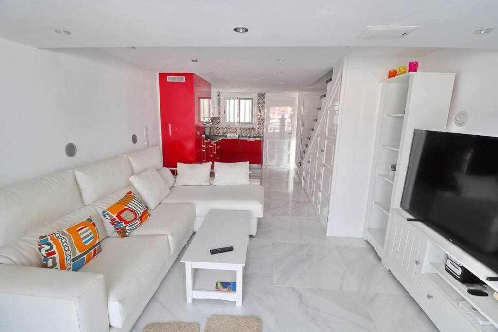 351 Parque Santiago 1 By Tenerife Rental & Sales Плая де лас Америкас Екстериор снимка